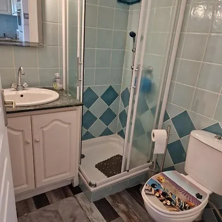 Διαμέρισμα Port Apt 2 Pieces 3 Lits Double 600m De La *